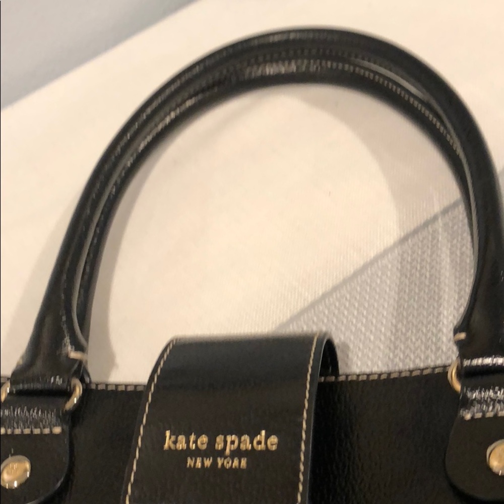 Authentic Kate Spade Tote - Picture 6 of 8